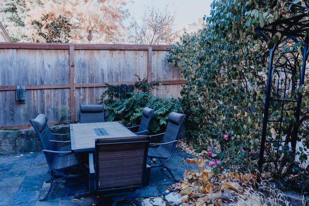 Ferienwohnung Chic 1Br Balcony & Laundry Soulard Saint Louis Exterior foto